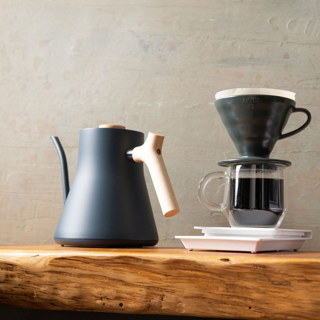 V60 Ceramic Coffee Dripper 02 - Juniper